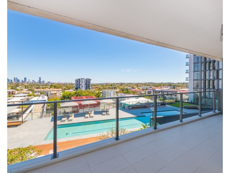 20502/300 Old Cleveland Rd, Coorparoo QLD 4151