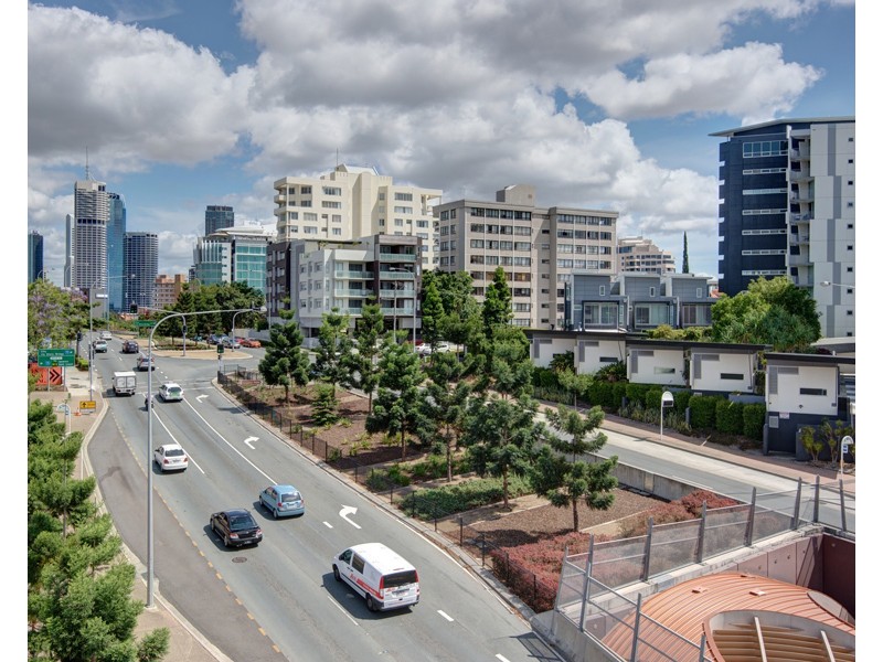 37 CONNOR STREET, Kangaroo Point QLD 4169