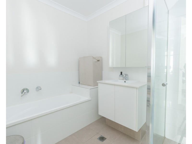 138/370 Gainsborough Drive, Pimpama QLD 4209