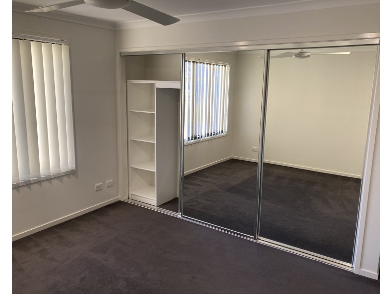 98/370 Gainsborough Drive, Pimpama QLD 4209