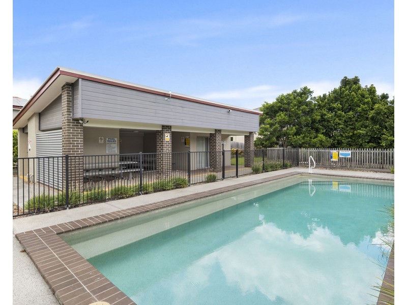 2/350 Leitchs Road, Brendale QLD 4500