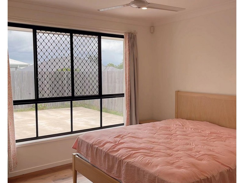 15 Barrisdale Street, Heathwood QLD 4110