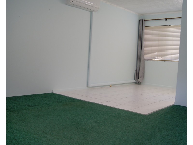 3/20 Rutledge Street, Coolangatta QLD 4225