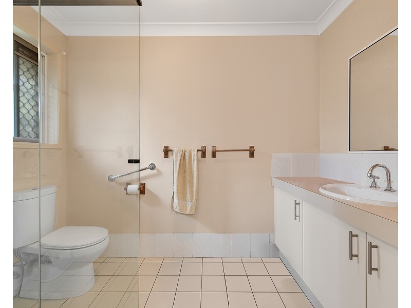 207 Dorville Road, Carseldine QLD 4034