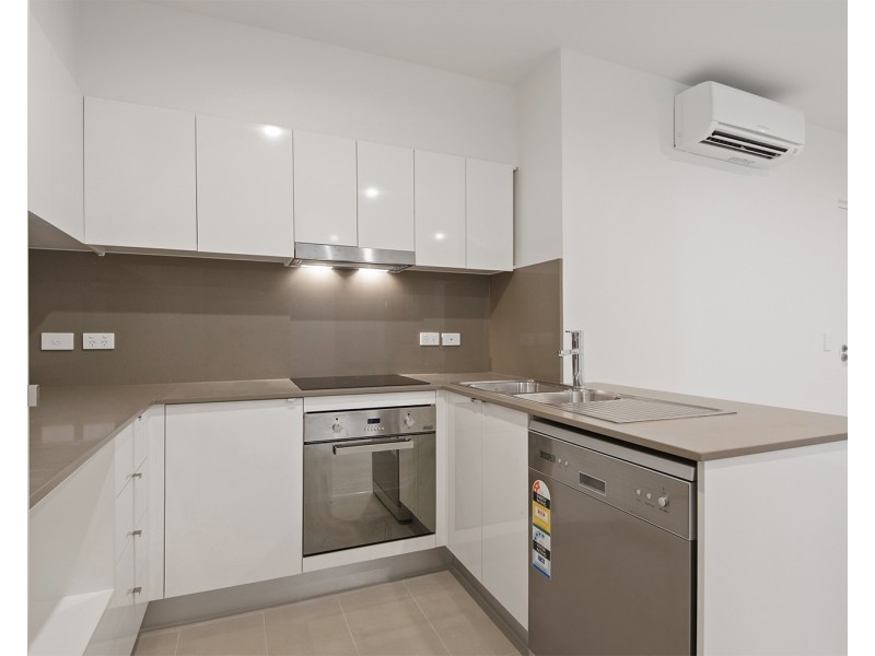 2/1049 Wynnum Road, Cannon Hill QLD 4170