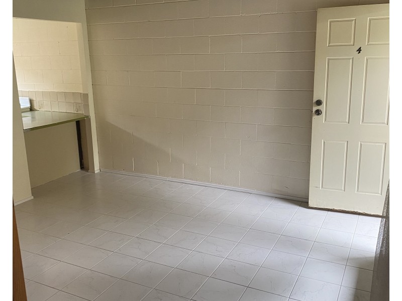 4/14 Heather Street, Logan Central QLD 4114