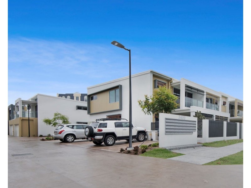 7/3400 Panorama Dr, Carrara QLD 4211