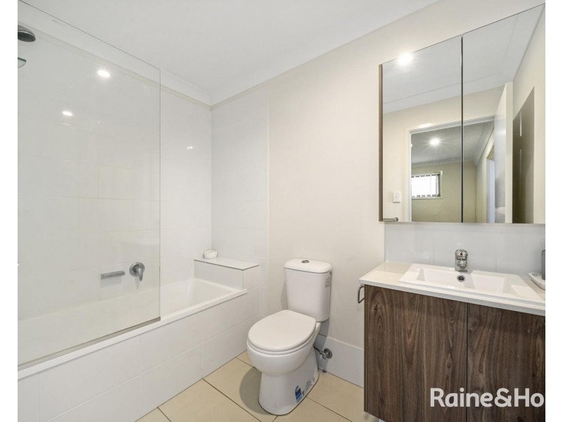 83/188 Gainsborough Drive, Pimpama QLD 4209