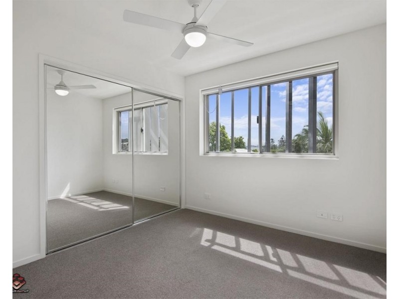 19/1049 Wynnum Road, Cannon Hill QLD 4170