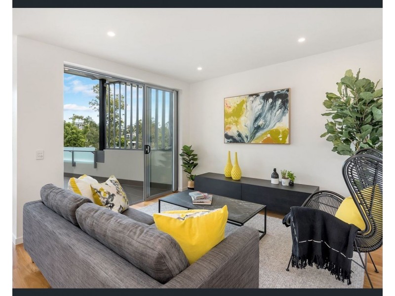 27/56 Bellevue Terrace, St Lucia QLD 4067