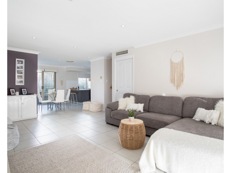 11/24 Tallis Street, Wakerley QLD 4154