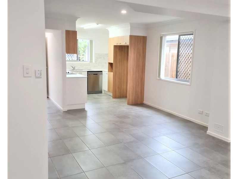 75/8 Casey Street, Caboolture South QLD 4510