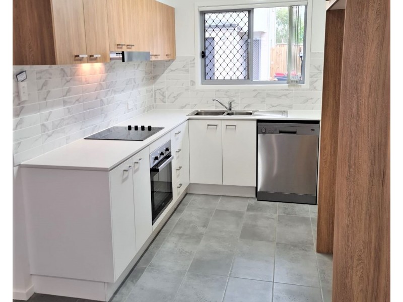 75/8 Casey Street, Caboolture South QLD 4510