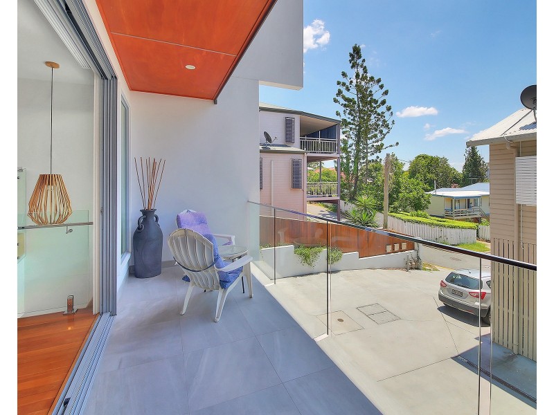 40 Middle Street, Highgate Hill QLD 4101