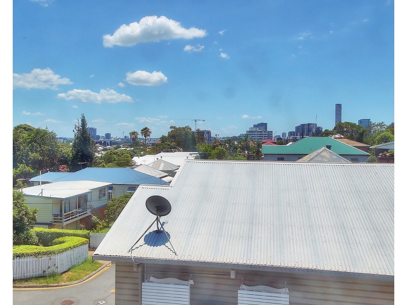 40 Middle Street, Highgate Hill QLD 4101