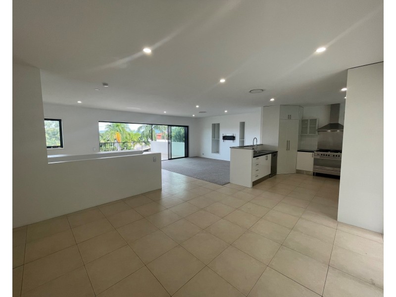 13 Milparinka Terrace, Ashmore QLD 4214