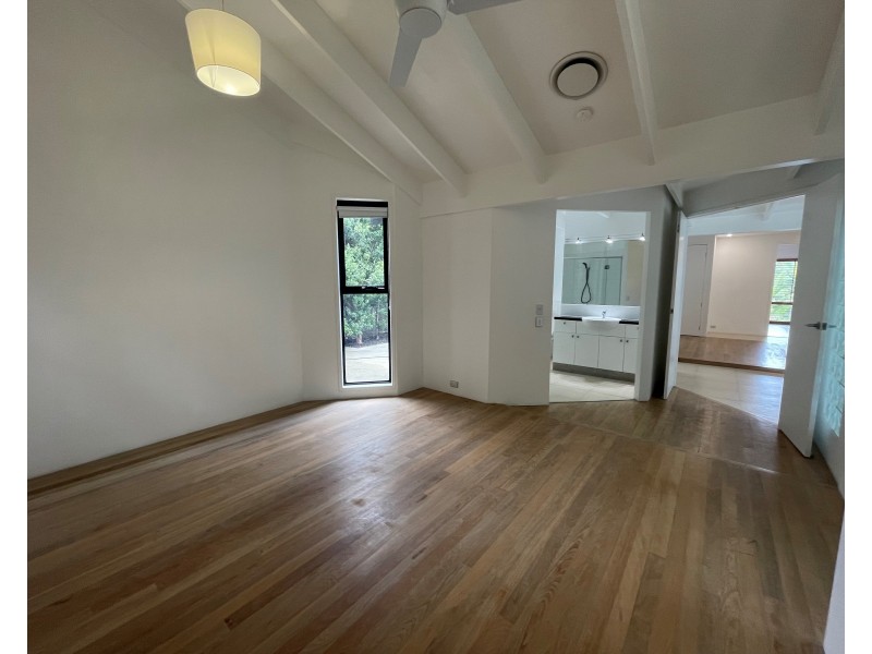 13 Milparinka Terrace, Ashmore QLD 4214