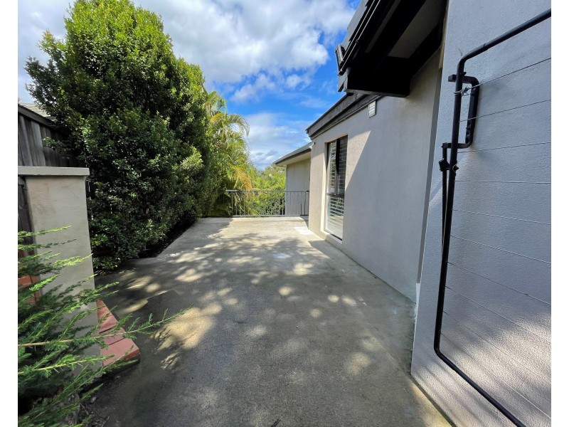13 Milparinka Terrace, Ashmore QLD 4214
