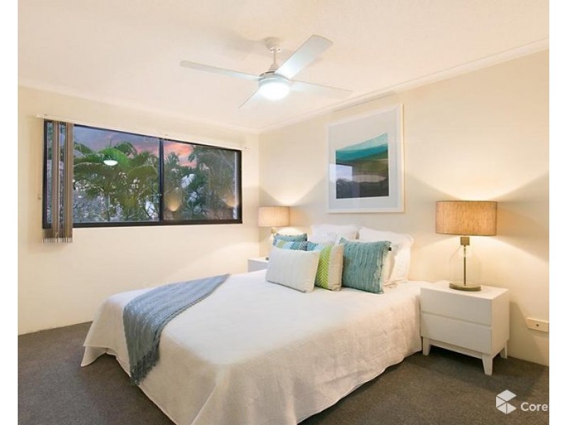 45-55 Harries rd, Coorparoo QLD 4151