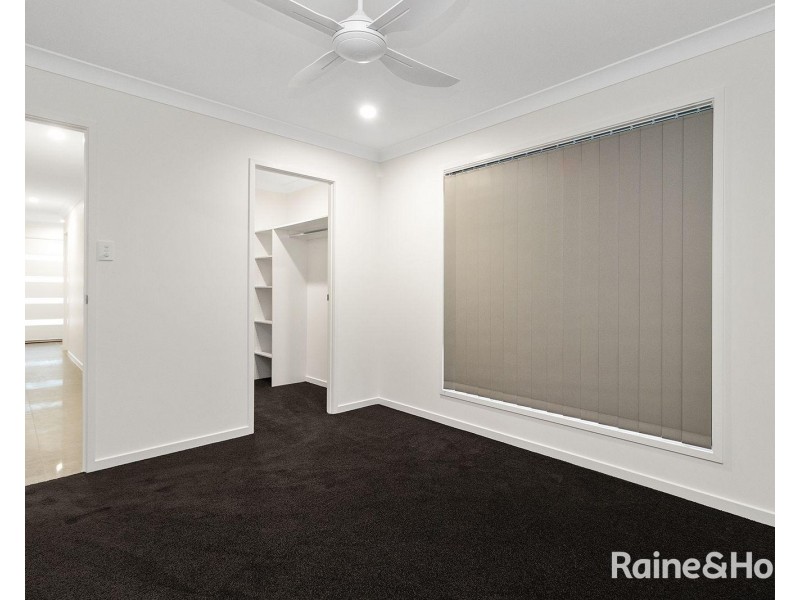 28 Peter Harbeck Street, Spring Mountain QLD 4124