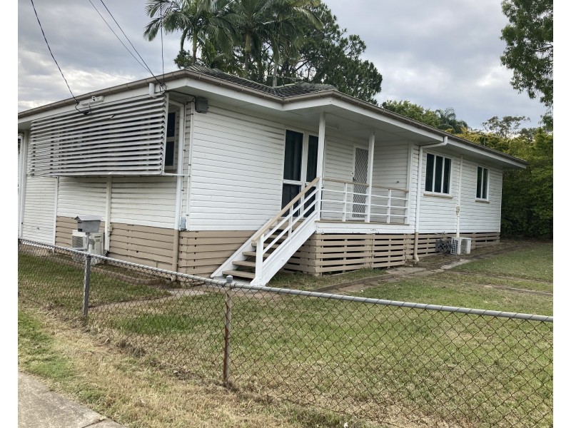 18 Hunter Street, Woodridge QLD 4114