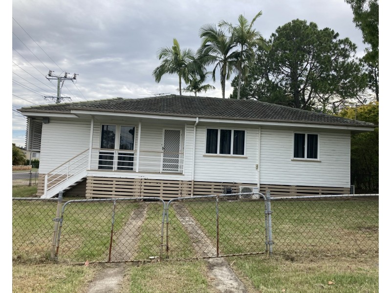 18 Hunter Street, Woodridge QLD 4114