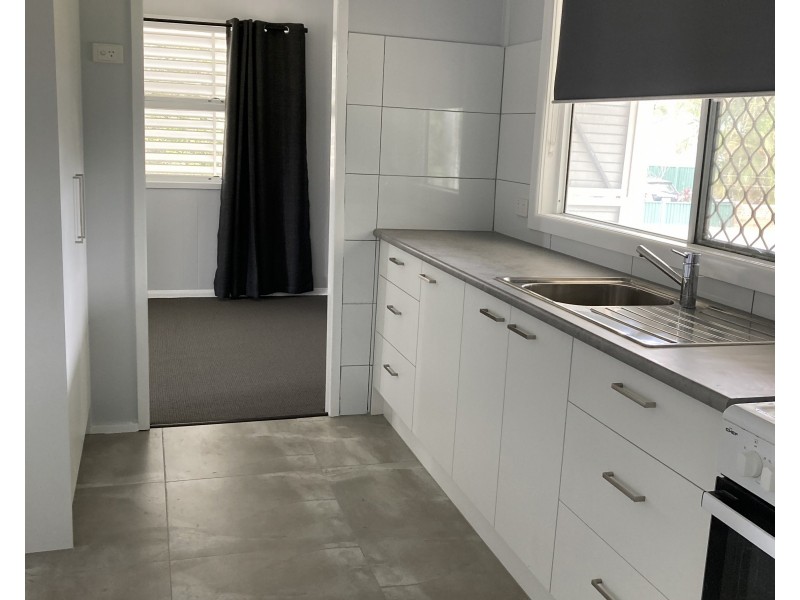 18 Hunter Street, Woodridge QLD 4114