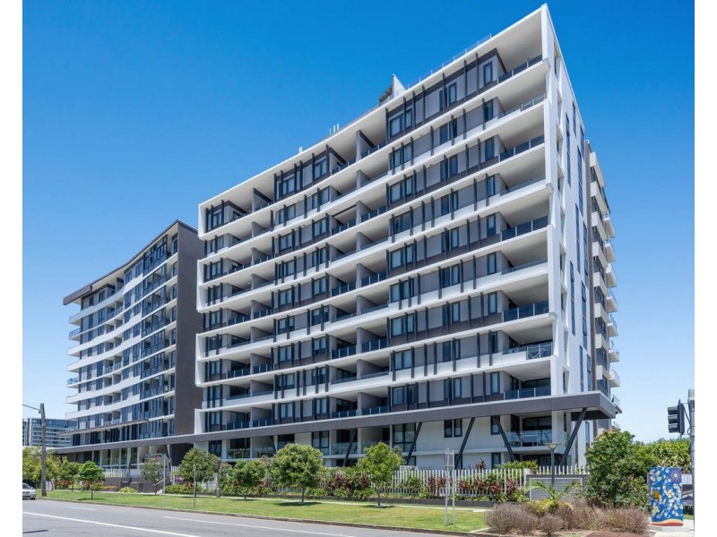 1077/123 Cavendish Road, Coorparoo QLD 4151