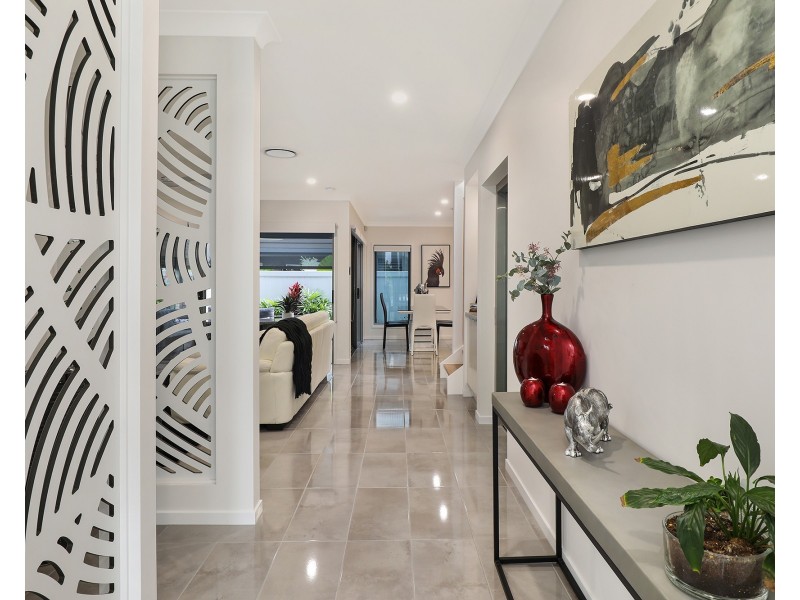 83/96 Village Way, Little Mountain QLD 4551