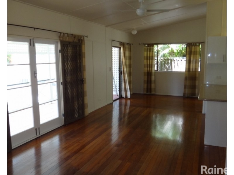 38 Albatross Ave., Mermaid Beach QLD 4218