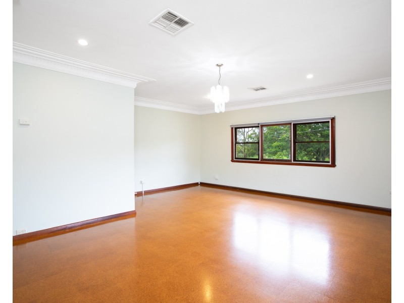 73 Perth Street, Camp Hill QLD 4152