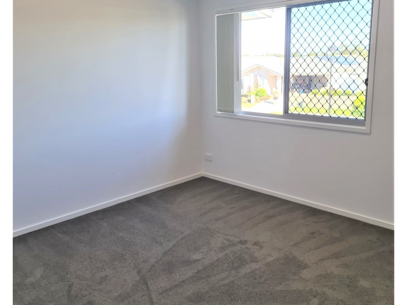 2/8 Casey Street, Caboolture South QLD 4510
