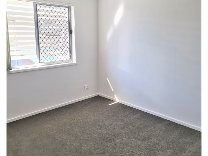 2/8 Casey Street, Caboolture South QLD 4510