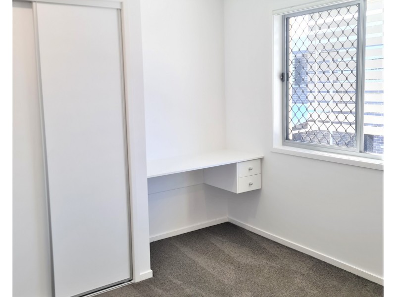 2/8 Casey Street, Caboolture South QLD 4510