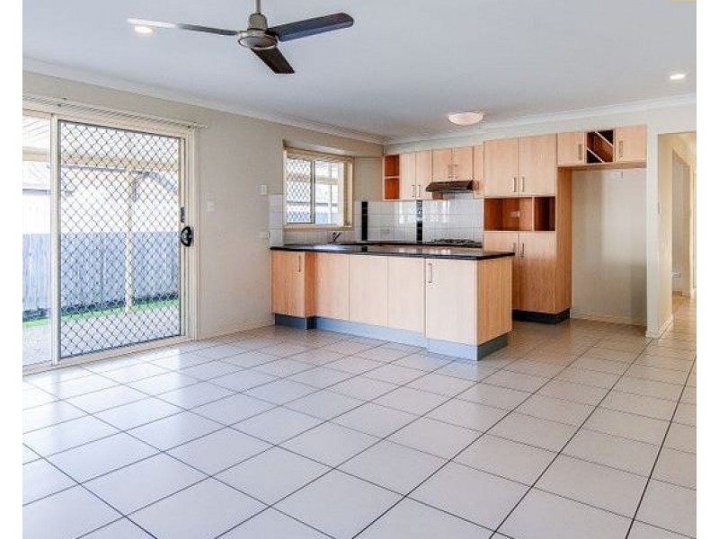 10 Shelley Avenue, Mount Warren Park QLD 4207