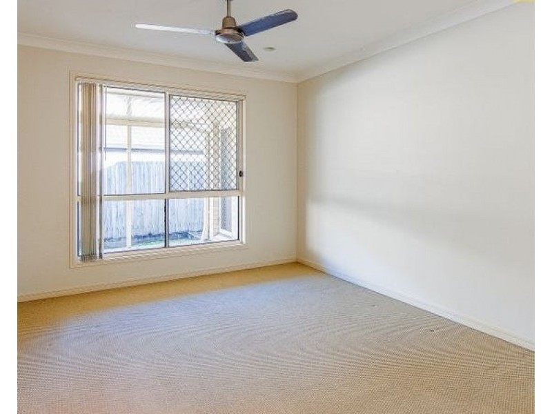 10 Shelley Avenue, Mount Warren Park QLD 4207