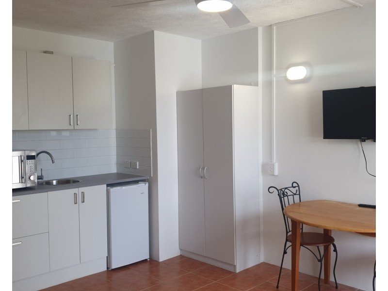 612/2 Barney Street, Southport QLD 4215