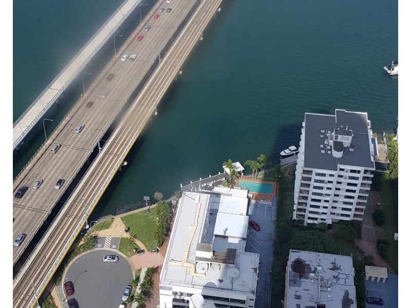 612/2 Barney Street, Southport QLD 4215