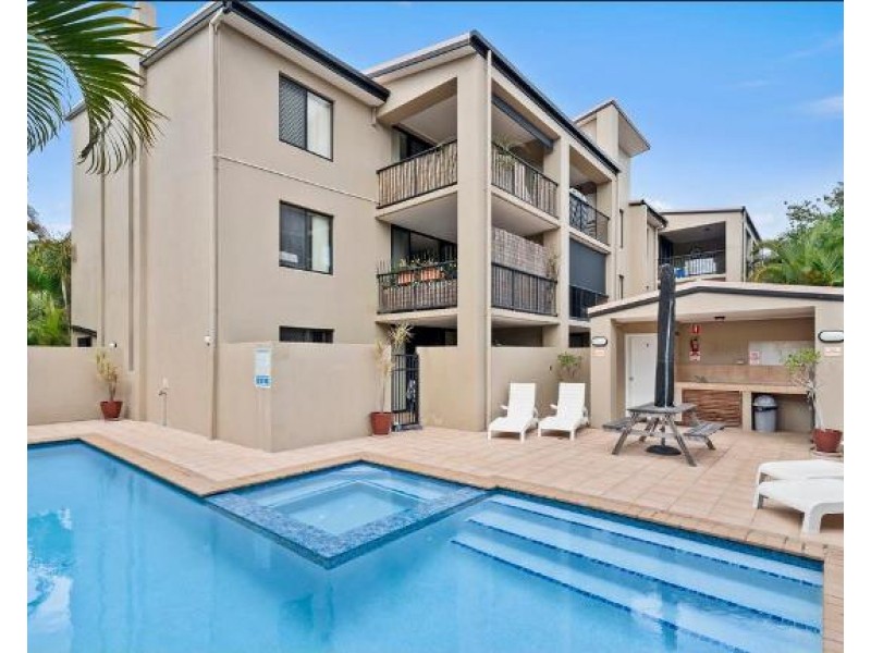 6/4 Mawarra St, Palm Beach QLD 4221