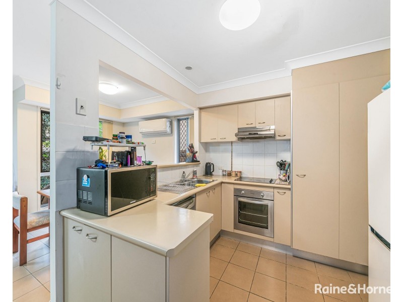 25 / 6 – 32 University Drive, Meadowbrook QLD 4131