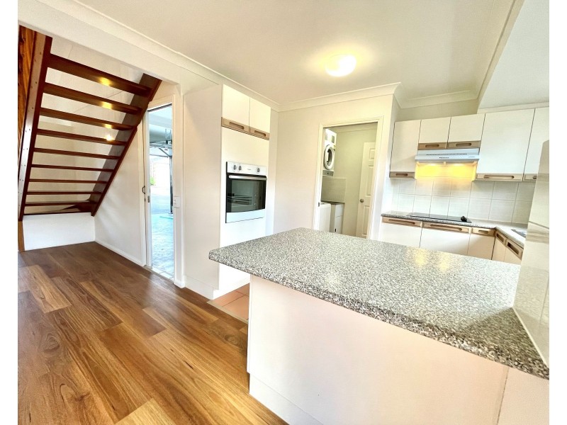 8/46 Albany Creek Road, Aspley QLD 4034