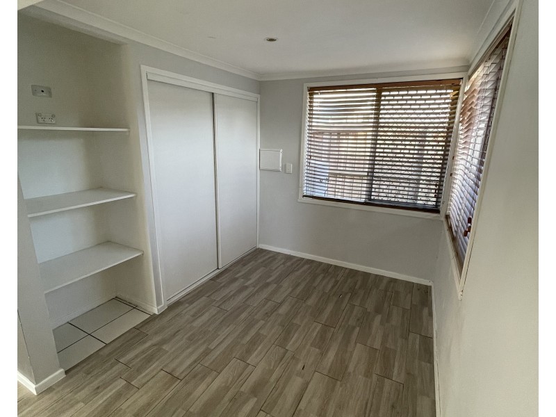 17A Matson Ave, Regents Park QLD 4118
