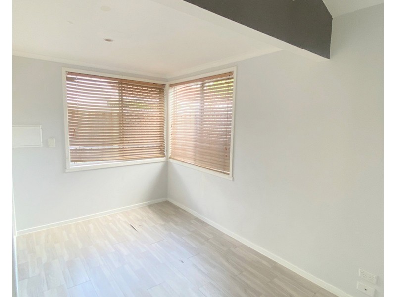17A Matson Ave, Regents Park QLD 4118