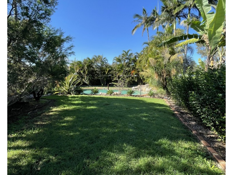 5 Kingfield Court, Regents Park QLD 4118