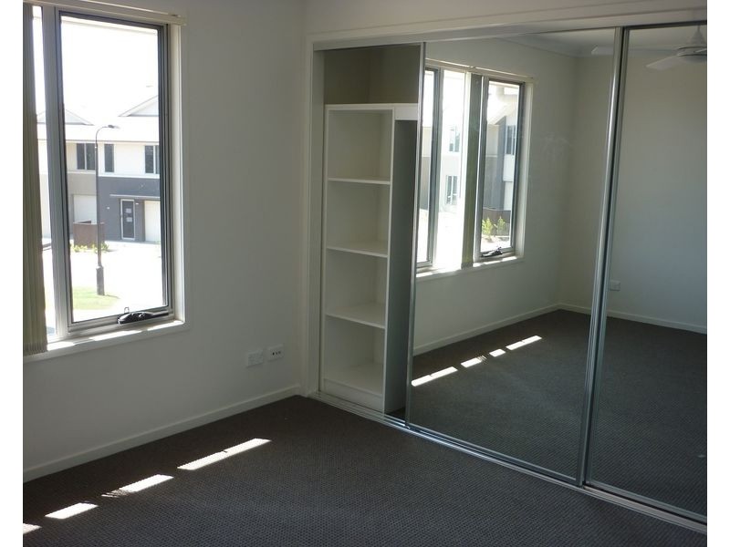 8/51 LAVENDER DRIVE, Griffin QLD 4503