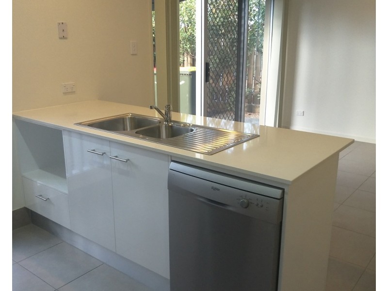 8/51 LAVENDER DRIVE, Griffin QLD 4503