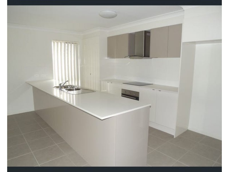 35 Gunther Avenue, Coomera QLD 4209