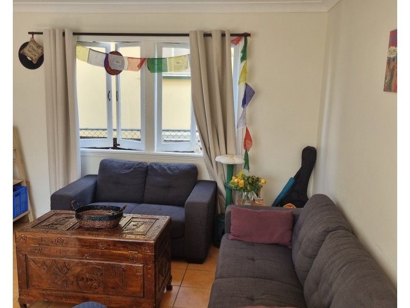 2/80 Mein St, Scarborough QLD 4020