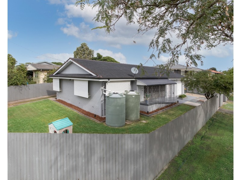 1524 Creek Road, Carina QLD 4152