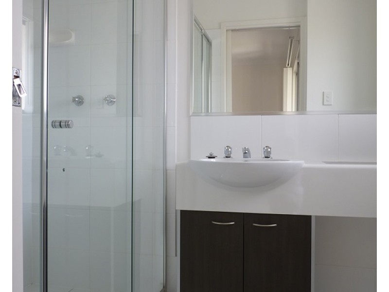 1 Archer Close, North Lakes QLD 4509
